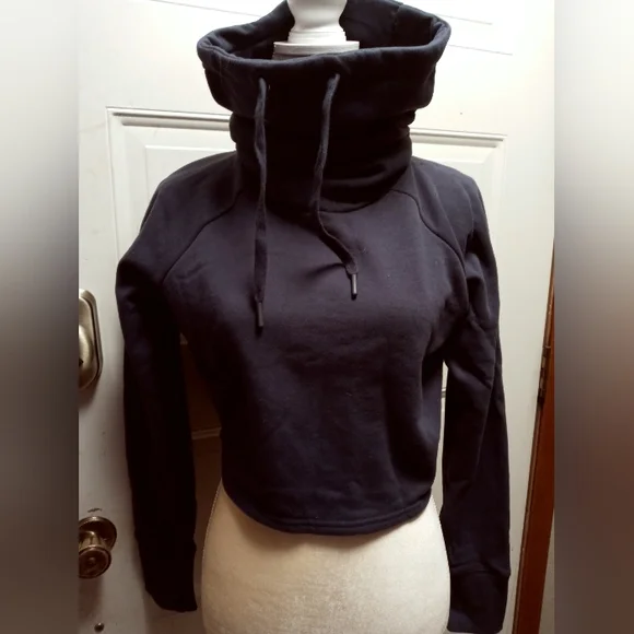 Gymshark slouch cropped hoodie BNWT - Picture 2 of 4